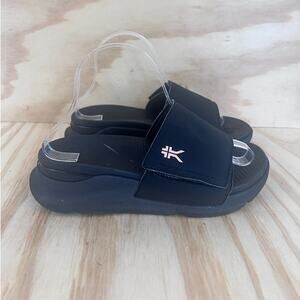 Kuru - Moment Hook And Loop - Sandals - Black - Women's - 8